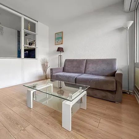 4 Pers Piscine A Pied * Juan-les-Pins