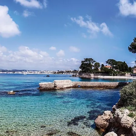 4 Pers Piscine A Pied Juan-les-Pins