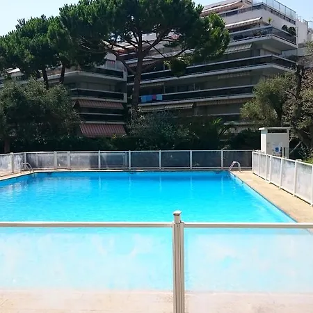Corinthea Juan-les-Pins
